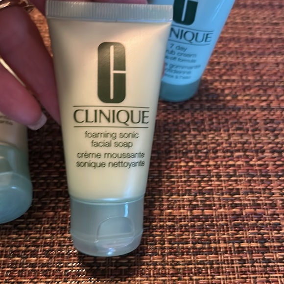 Clinique set 11 pieces - Picture 11 of 12